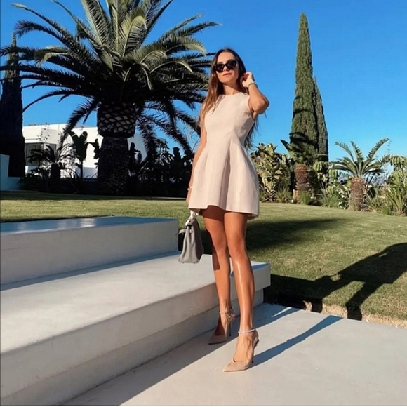 Zara Rare * Voluminous Mini Dress Size XS - Picture 5 of 15